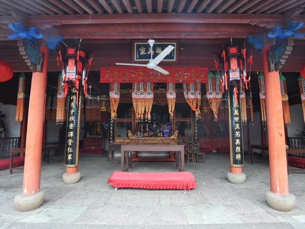 长沙汀庙内景一.JPG